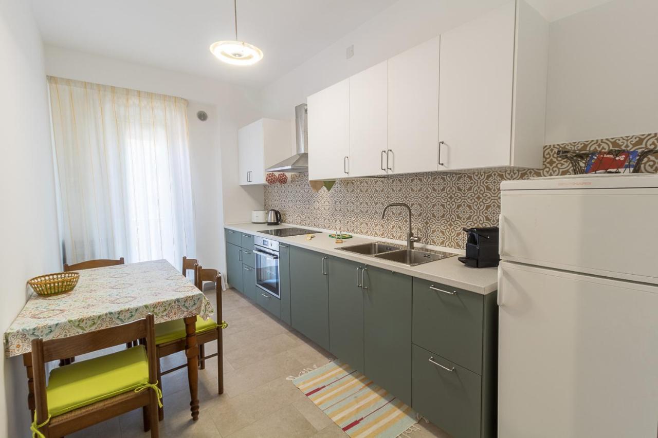 شقة Casa Rosaria تْشيفالو المظهر الخارجي الصورة